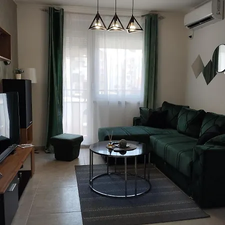 Apartment Green!! Sremska Mitrovica